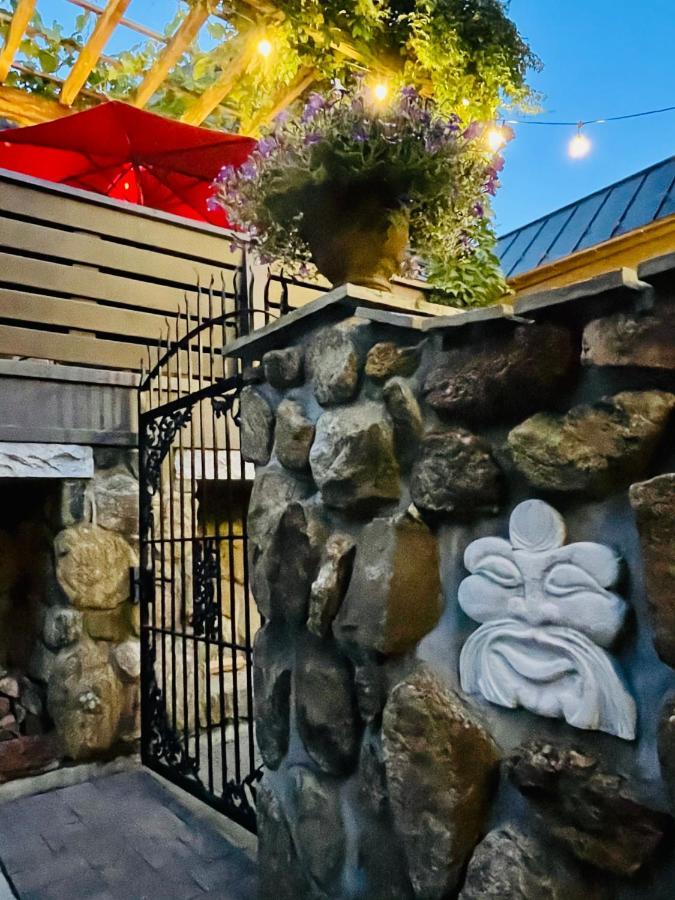 Shadow Mountain Escape Cabin Rentals Luray Exterior photo